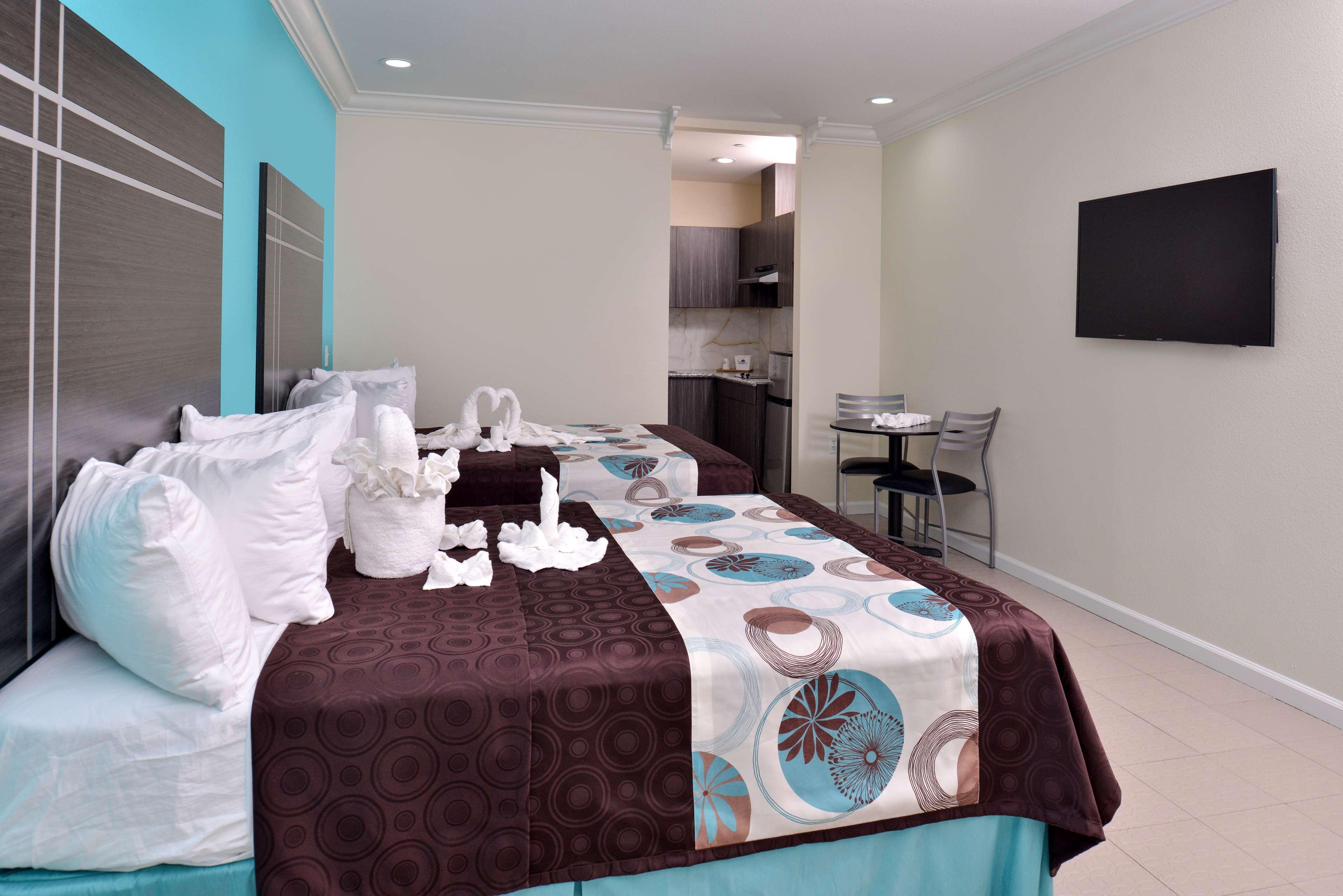 Americas Best Value Inn & Suites - Houston/Hwy 6 & Westpark Mission Bend Экстерьер фото